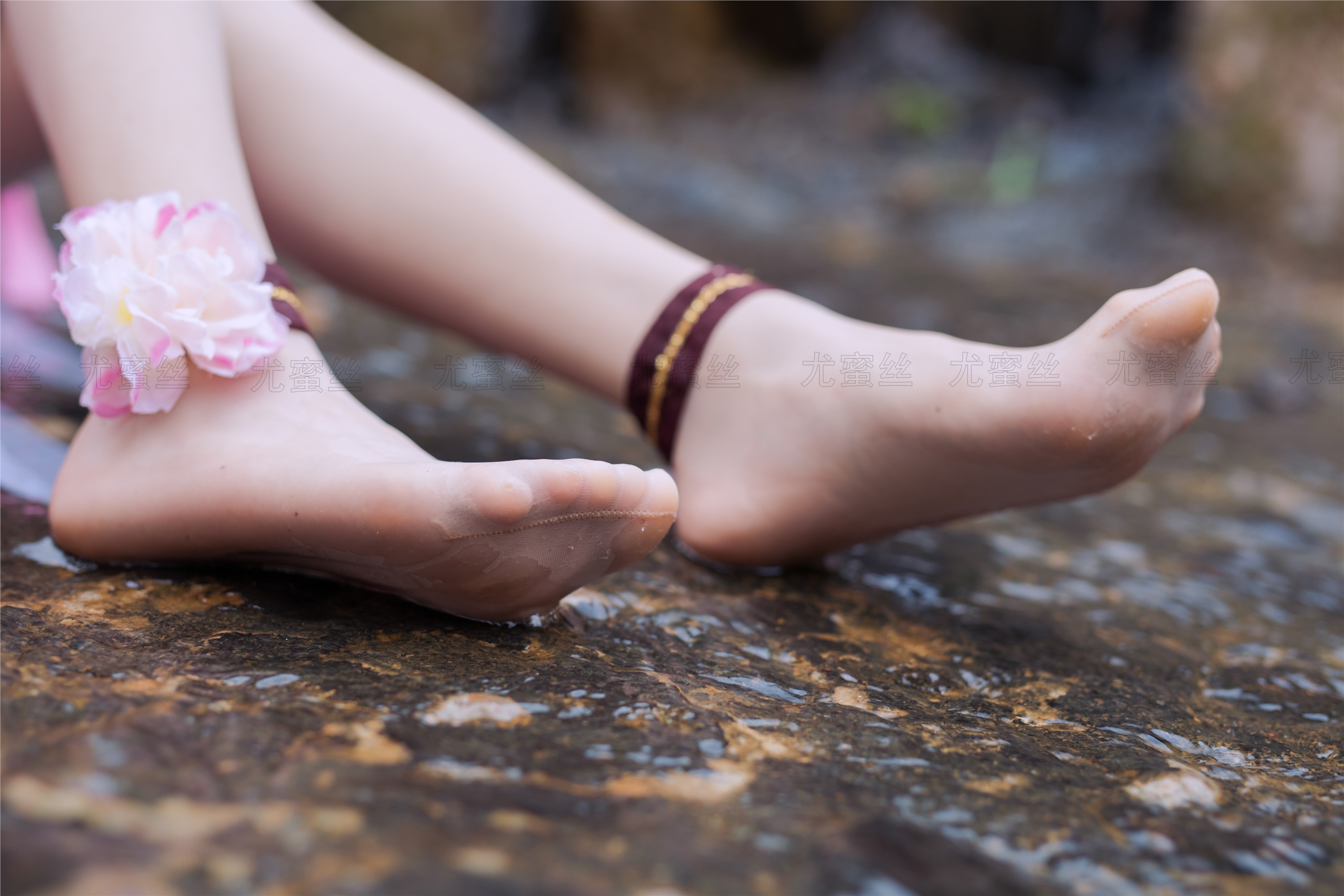 尤蜜丝 穿搭写真 NO.031